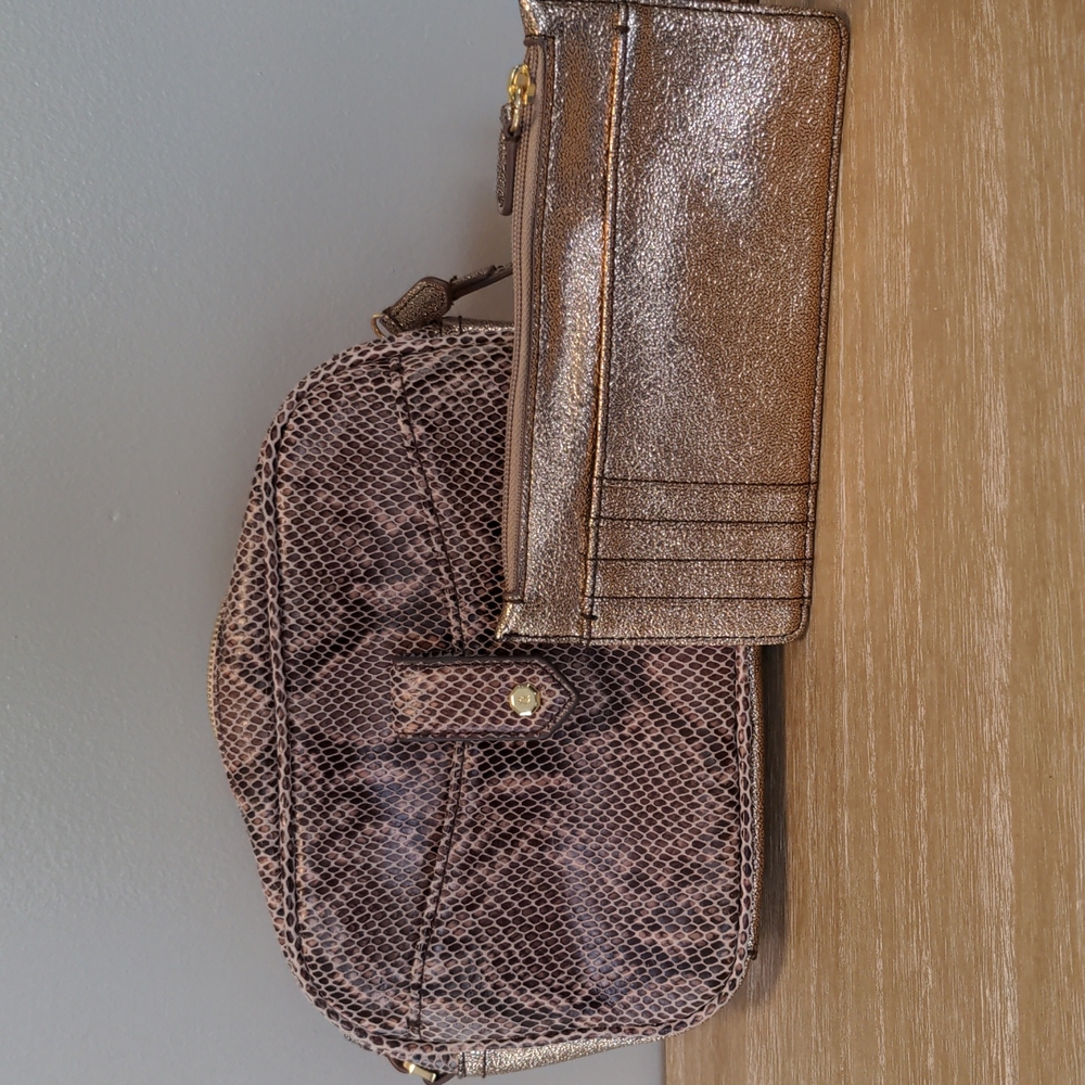 G.I.L.I (Got it Love it) Crossbody Bag with matching Pouch